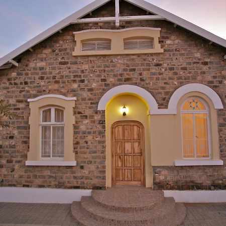 Schuetzenhaus Guesthouse Keetmanshoop Ngoại thất bức ảnh