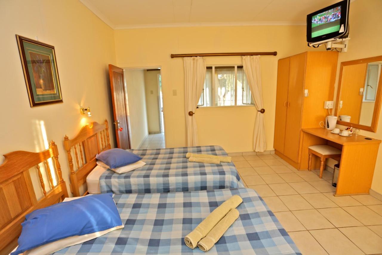 Schuetzenhaus Guesthouse Keetmanshoop Ngoại thất bức ảnh