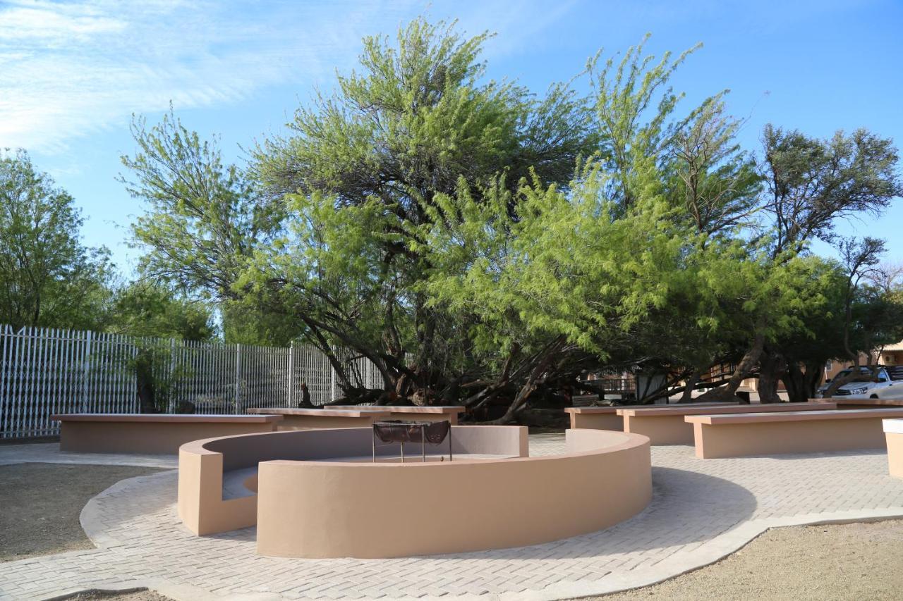 Schuetzenhaus Guesthouse Keetmanshoop Ngoại thất bức ảnh