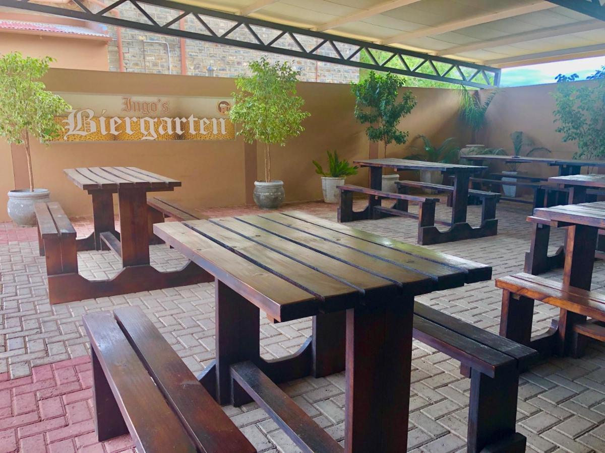 Schuetzenhaus Guesthouse Keetmanshoop Ngoại thất bức ảnh